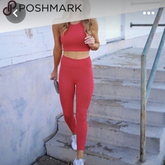 Outdoor voices bra - Picture 2 of 7